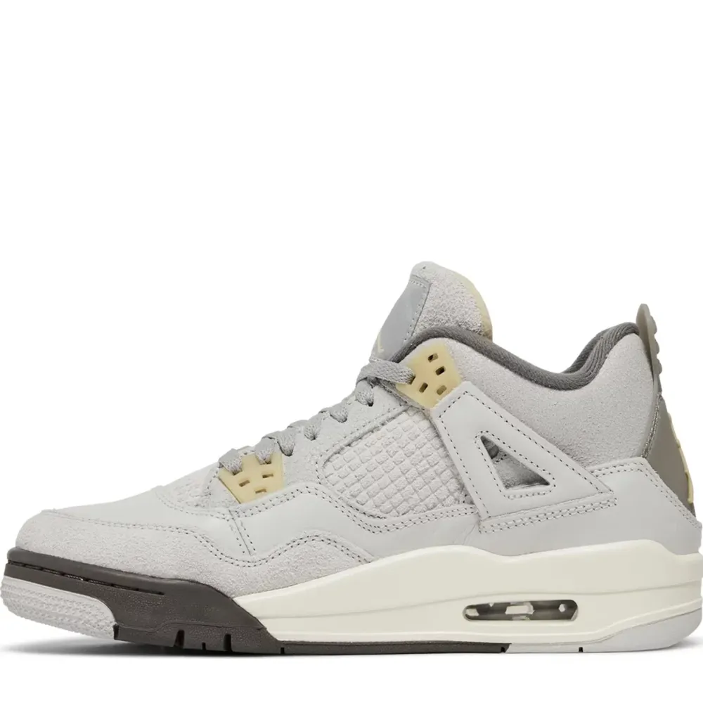 Jordan 4 Retro SE Craft Photon Dust (GS) ||Plus Discount