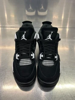 Jordan 4 Retro White Thunder (GS) (NO BOX)|Plus Hot