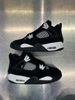 Jordan 4 Retro White Thunder (GS) (NO BOX)|Plus Hot