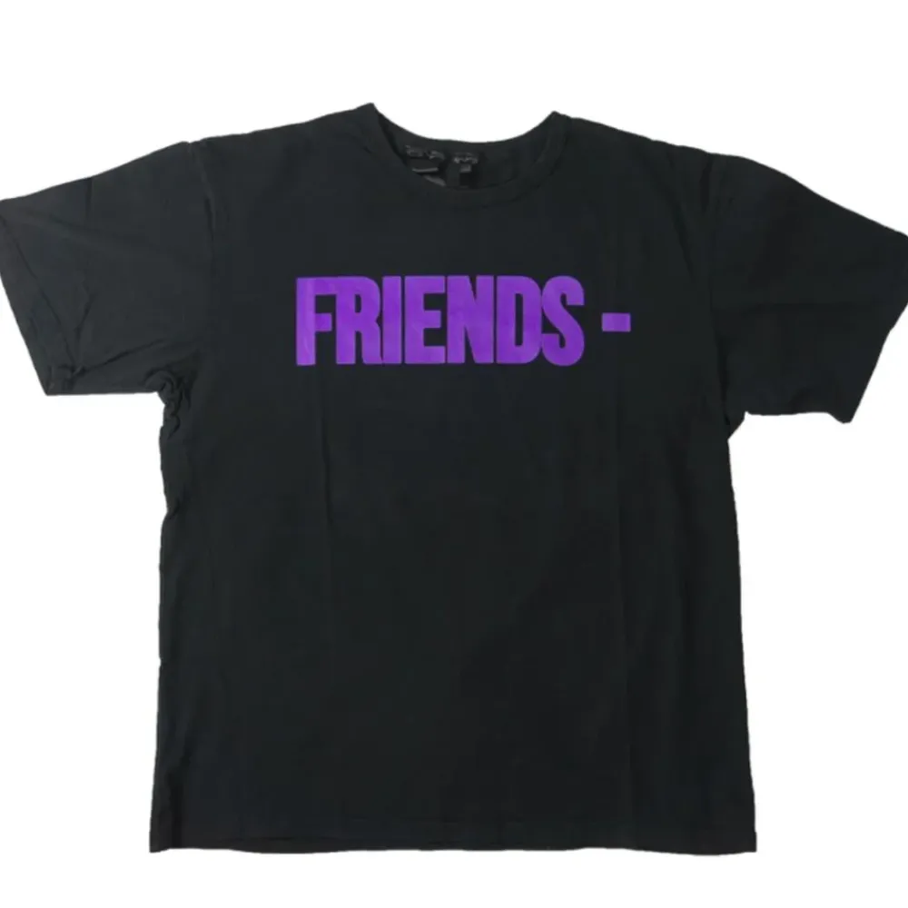 Vlone "Friends" Tee Black/Purple ||Plus New
